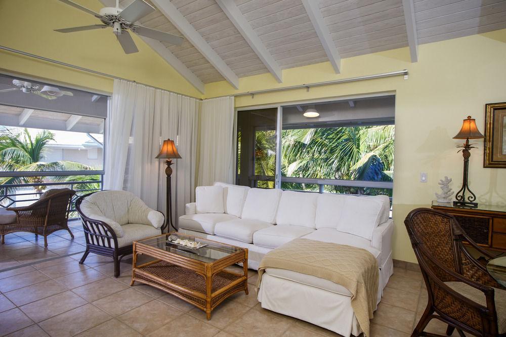 Ocean Club West Resort Grace Bay Exterior photo
