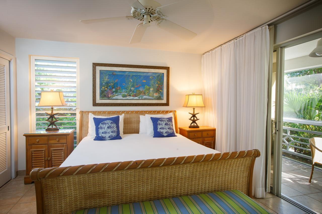 Ocean Club West Resort Grace Bay Exterior photo