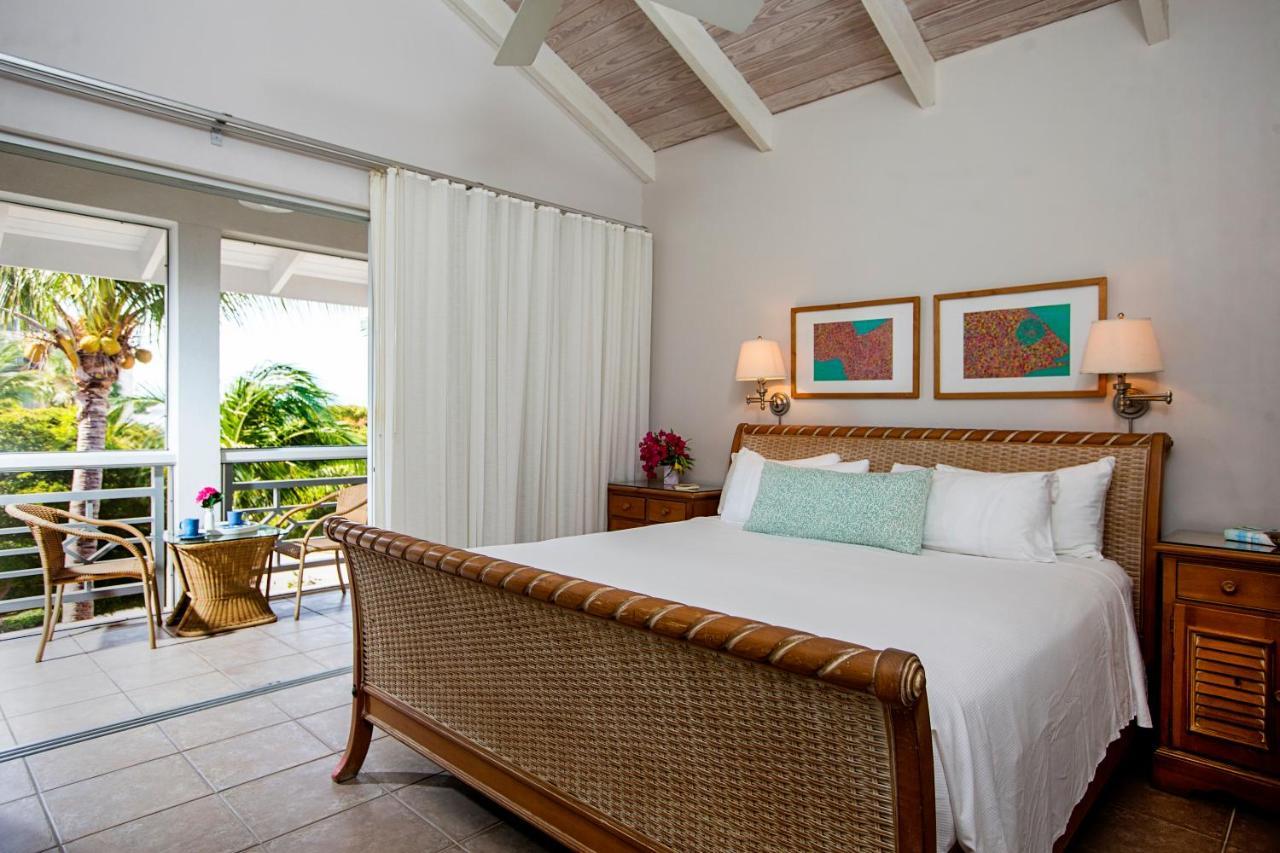 Ocean Club West Resort Grace Bay Exterior photo