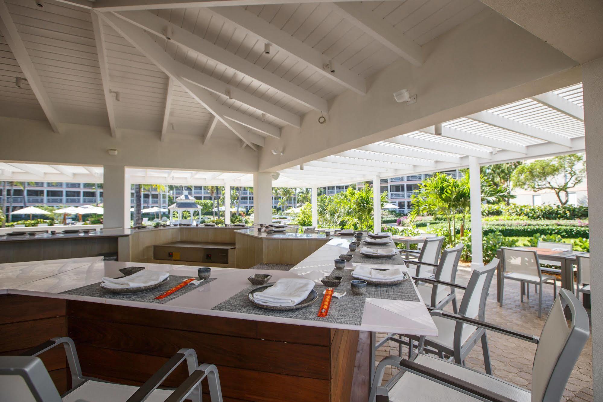 Ocean Club West Resort Grace Bay Exterior photo